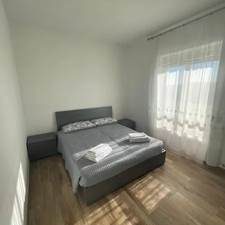 Vista Mare E Conero Appena Ristrutturato * Porto Recanati