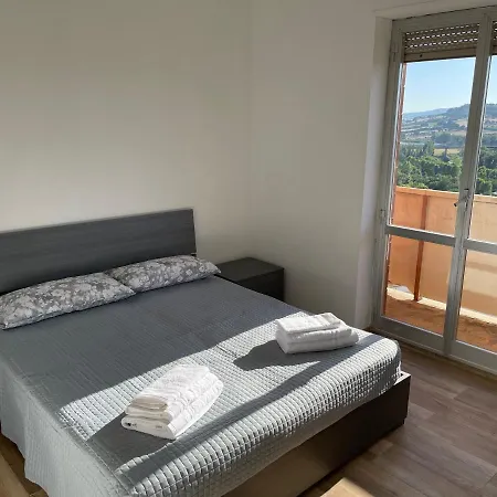 Vista Mare E Conero Appena Ristrutturato Porto Recanati